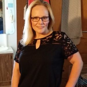 Meet your Posher, Carissa